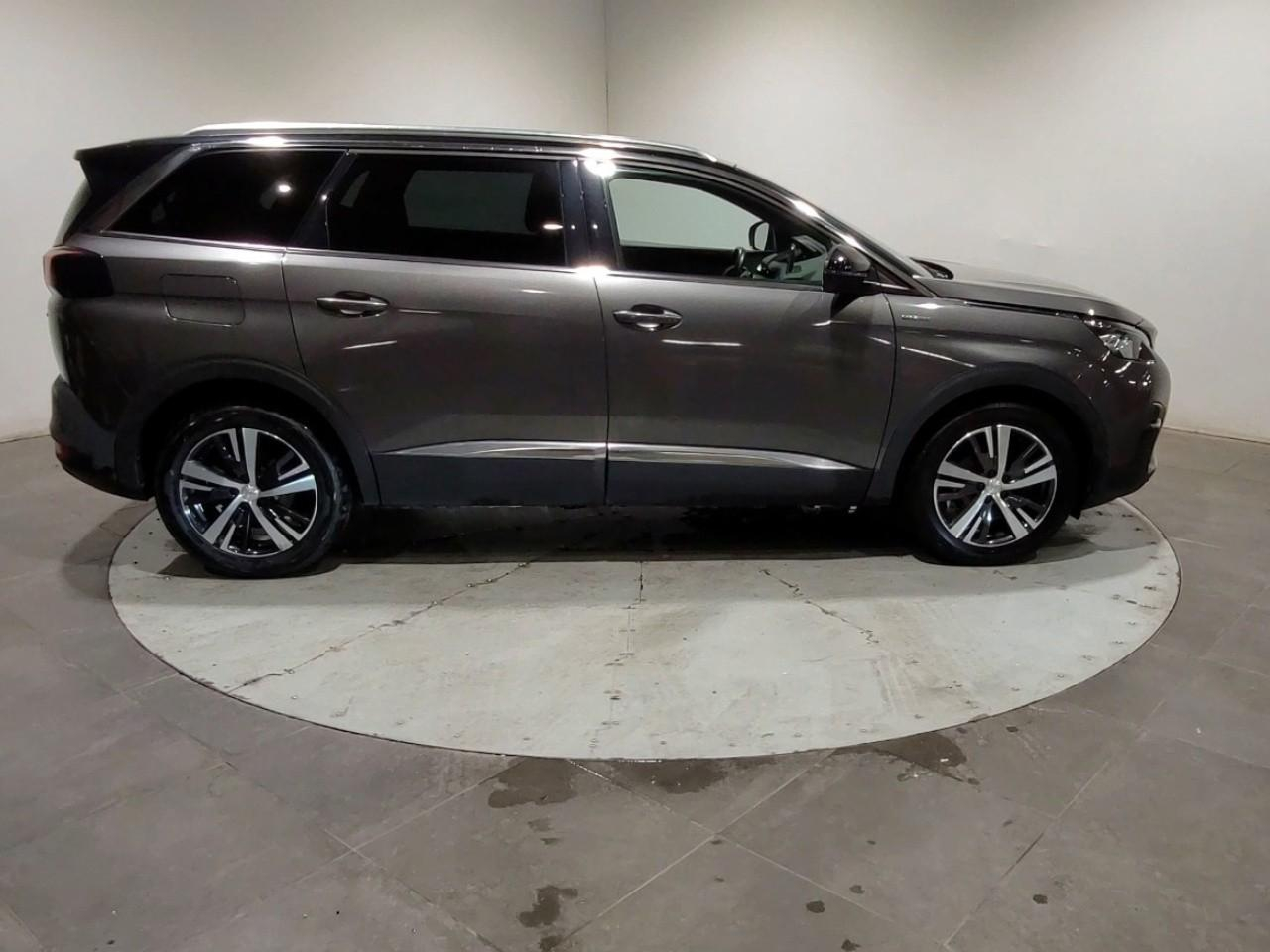 Peugeot 5008 bluehdi 130ch s&s eat8 gt line — photo 6