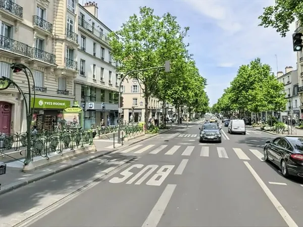 Boutique 86 m²