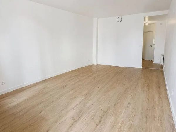 Studio 1 pièce 38 m²