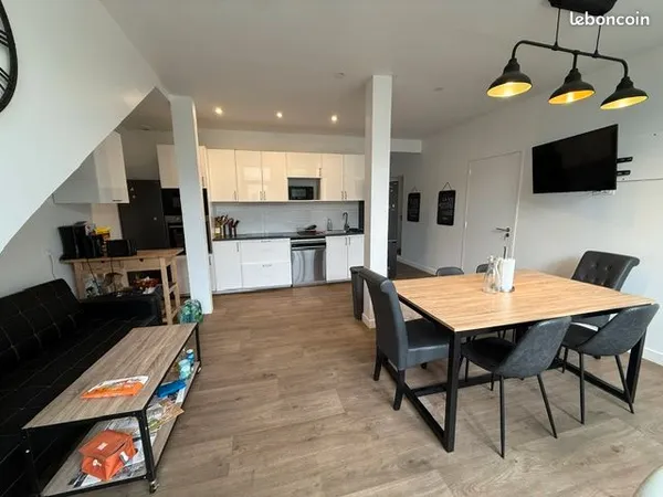 Maison 8 pièces 110 m²