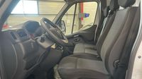 Renault Master F3500 L2H2 2.3 Blue dCi 135ch Confort Euro6E — photo 10