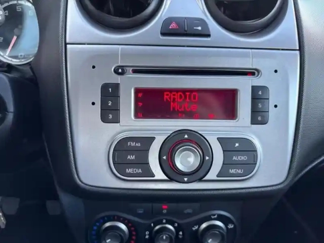 Alfa Romeo Mito 1.4 mpi 78ch edizione stop&amp;start — photo 12