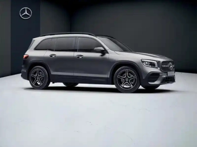 Mercedes Glb 200 d amg line — photo 17