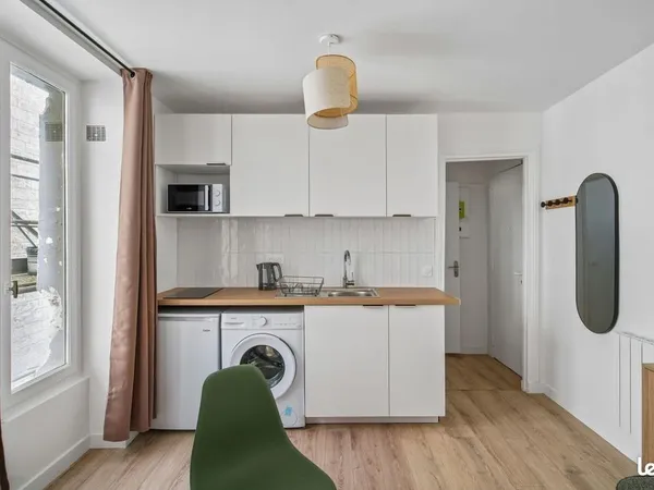 Studio 1 pièce 20 m²