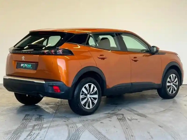Peugeot 2008 1.2 puretech 100ch s&amp;s active — photo 3