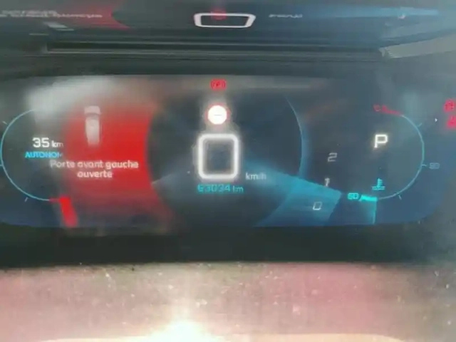 Peugeot 2008 puretech 130 s&amp;s eat8 gt — photo 21