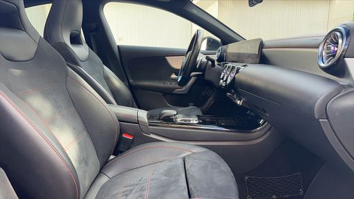 Mercedes Classe CLA 180 d 116 7G-DCT - AMG Line – 2019 – 77529 km – Diesel – Boîte Automatique — photo 27