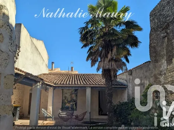 Maison 6 pièces 250 m²