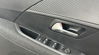 Peugeot 208 1.2 100ch S&S Style — photo 19