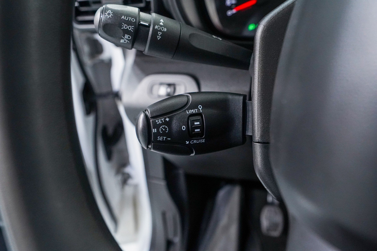 Citroën Berlingo Van — photo 21