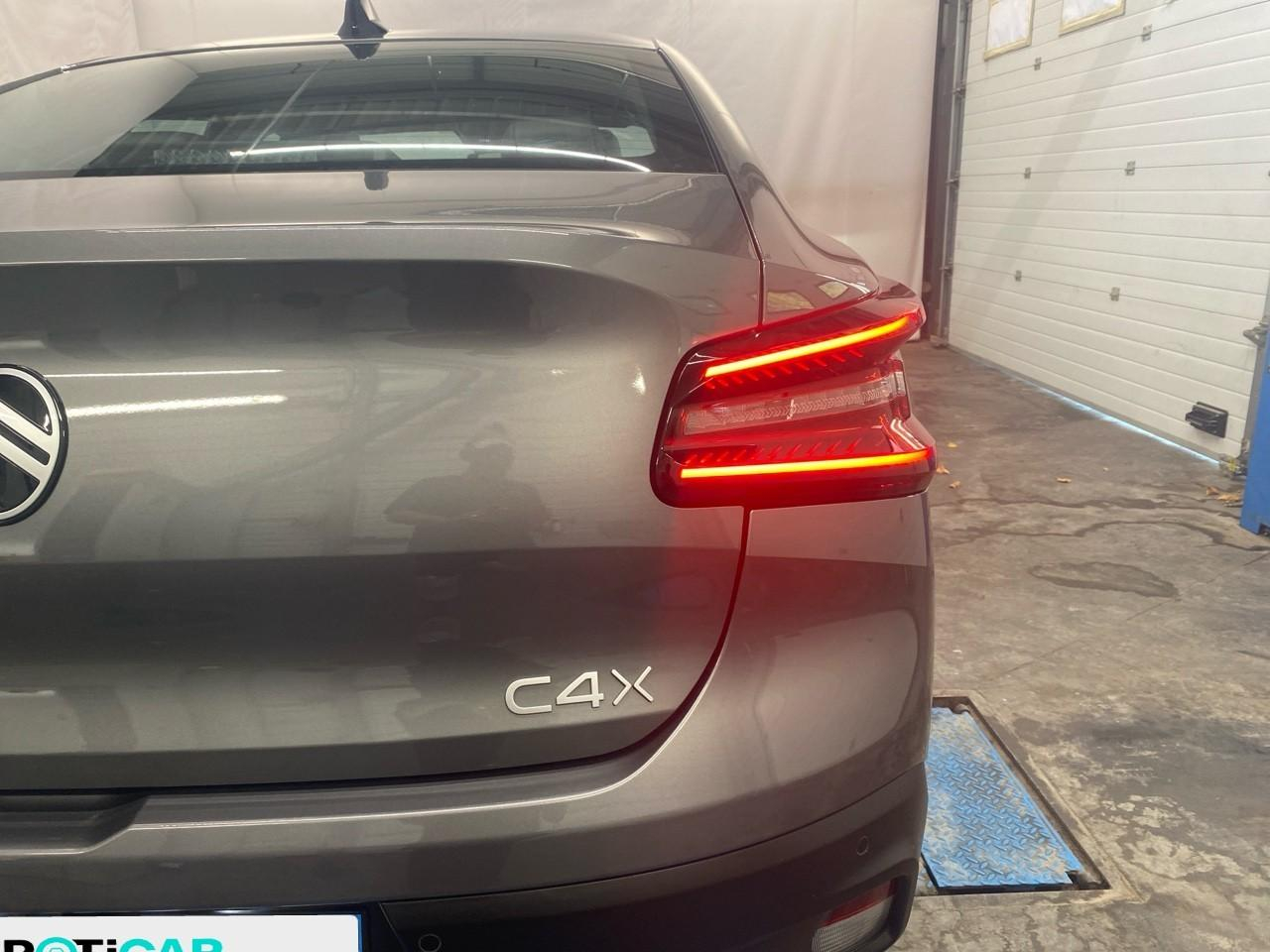 Citroën C4 X hybride 145 ch e-dcs6 plus — photo 31
