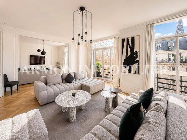 Appartement 7 pièces 227 m²