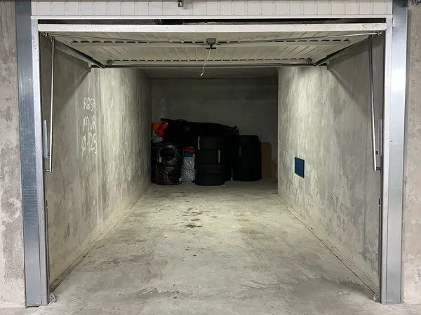 Garage à louer