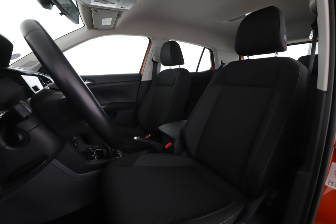 Volkswagen T-Cross 1.0 TSI — photo 9