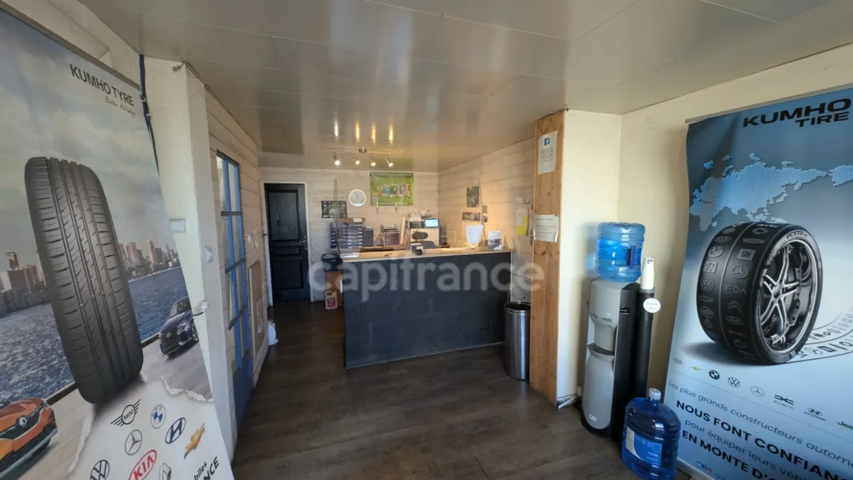 Photo 3