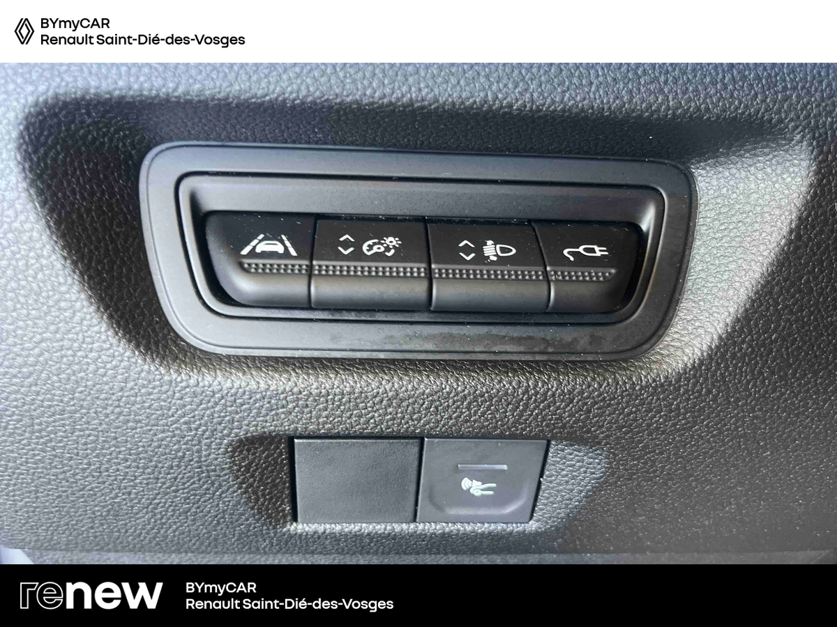 Renault Zoe R110 - 22B — photo 21