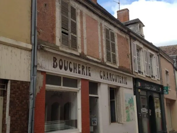 Commerce 5 pièces