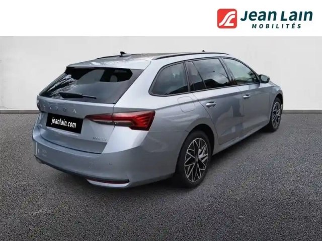 Skoda Octavia combi 1.5 tsi hybrid 150 ch act dsg7 — photo 23