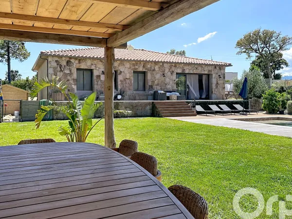 Maison 4 pièces 132 m²