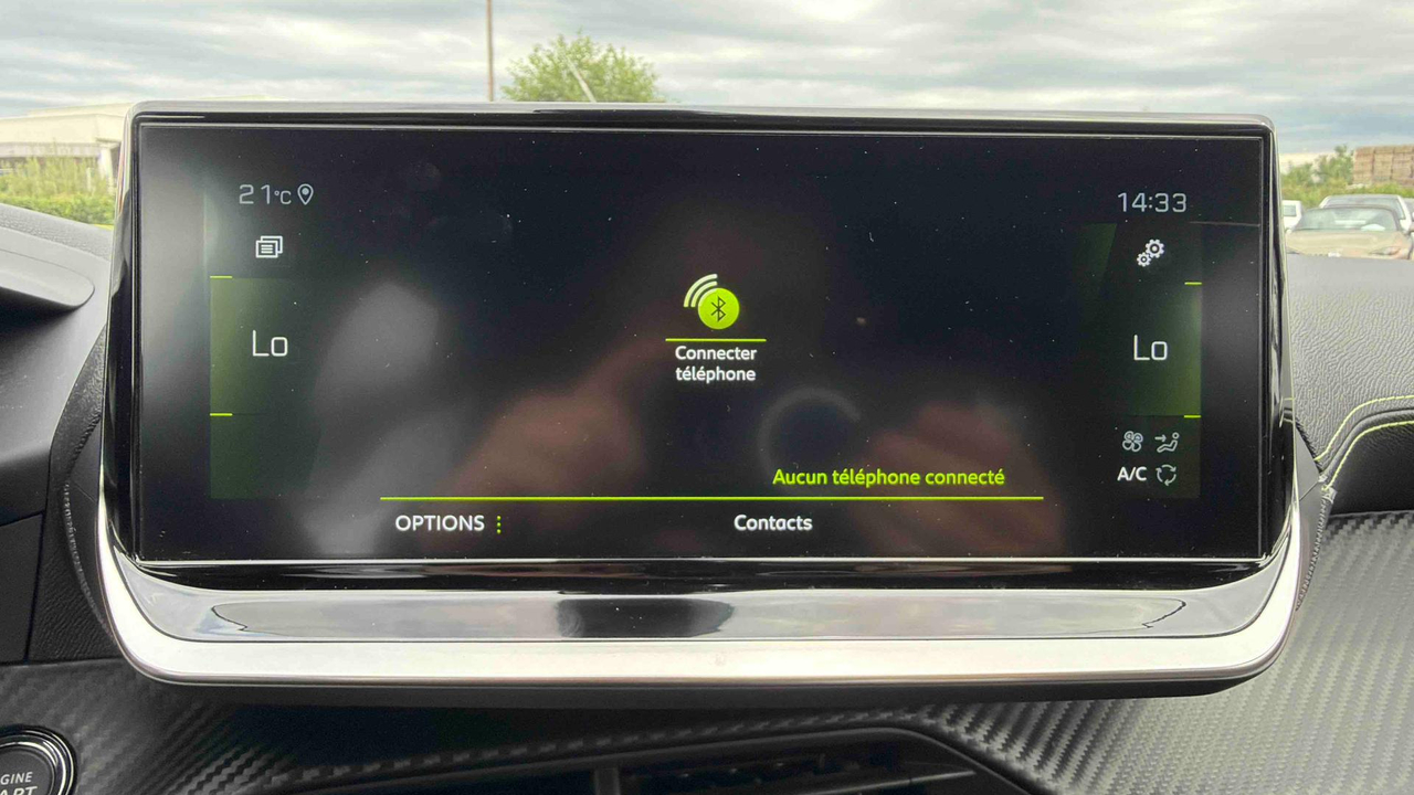 Peugeot 208 PureTech 100 S&amp;S EAT8 — photo 33