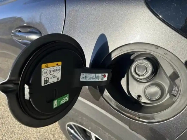 Ford Puma 1.0 flexifuel 125ch s&amp;s mhev titanium — photo 10