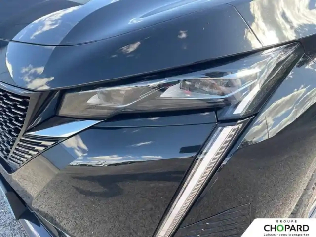 Peugeot 308 phev 180 e-eat8 — photo 22