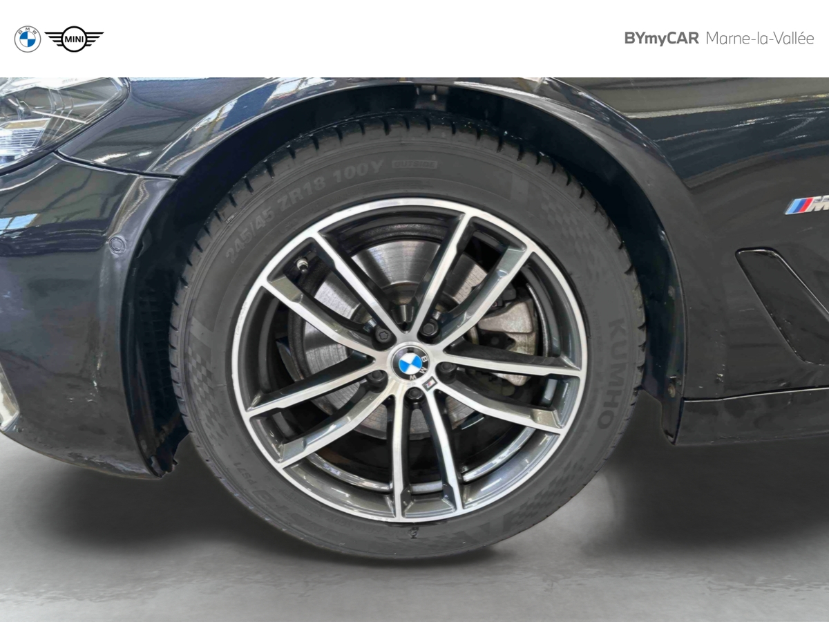 BMW Touring 520d TwinPower Turbo xDrive 190 ch BVA8 — photo 18