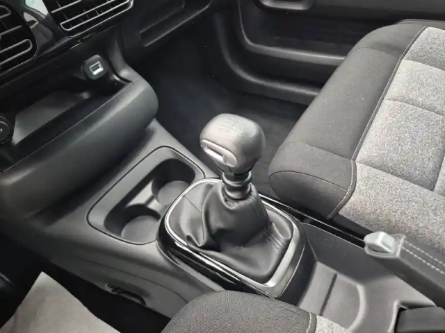 Citroën C4 cactus puretech 110 s&amp;s bvm6 — photo 13