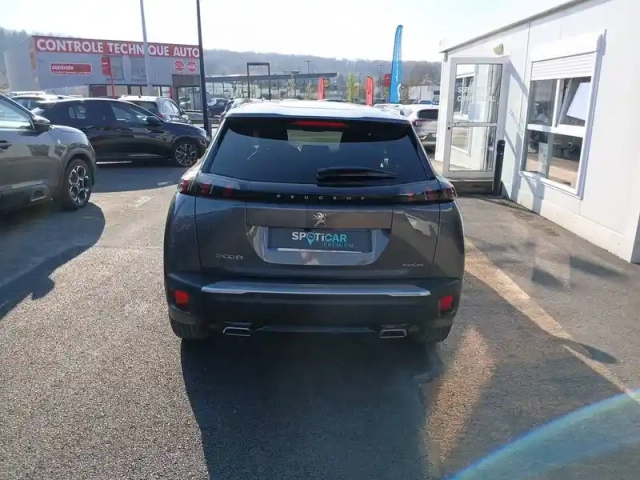 Peugeot 2008 puretech 130 s&amp;s eat8 — photo 48