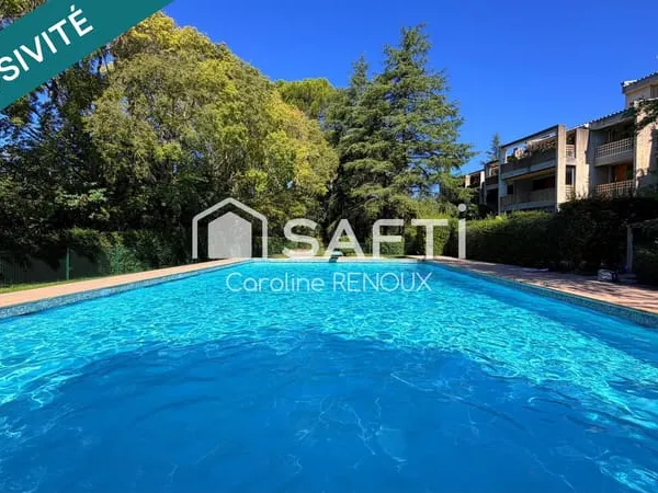 HAMEAU DE LA TORSE  TRÈS BEL APPARTEMENT LUMINEUX AVEC TERRASSE, CAVE ET PISCINE