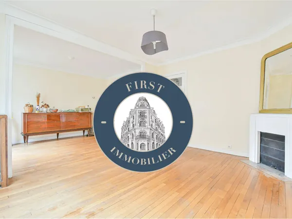 Vends appartement 96m² Paris 17ème - Élégant 5 pièces traversant dans immeuble art déco