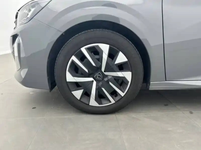Peugeot 208 puretech 75 s&amp;s bvm5 — photo 3