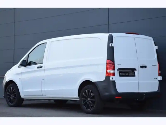Mercedes Vito 114 cdi 4x4 fourgon compact — photo 3