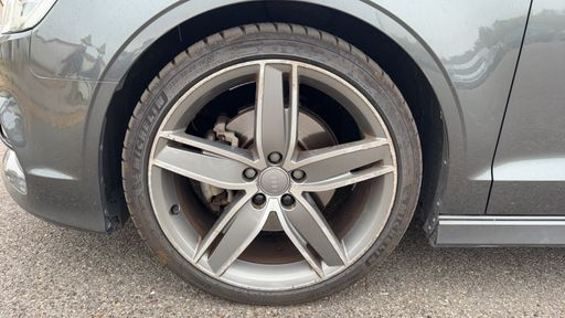 Audi A3 Limousine 2.0 TDI 184 - Ambition – 2015 – 154464 km – Diesel – Boîte Manuelle — photo 13