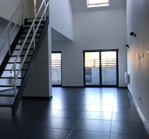 LOFT GARDEN 117 m2 + BOX + PARKING LIGNY