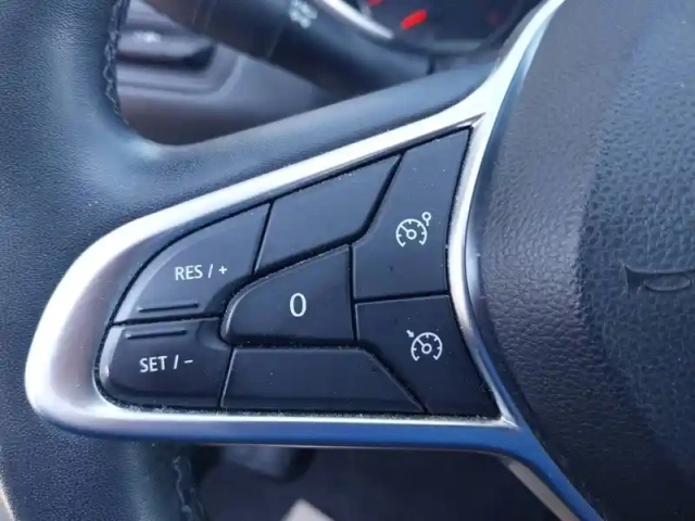 Renault Clio tce 100 — photo 16