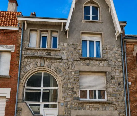 Maison 7 pièces 170 m²
