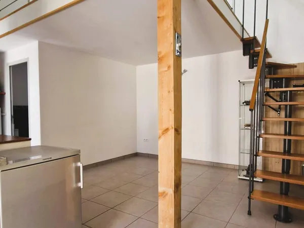 À VENDRE Charmant T1 esprit petite maison Quartier Saint