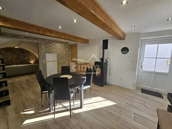 Maison de village avec cave