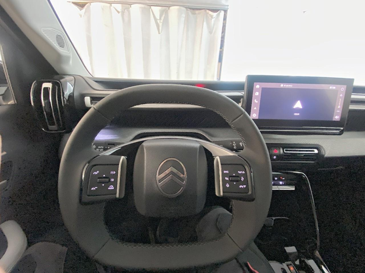 Citroën C3 Aircross hybride 145 ch aut max — photo 12