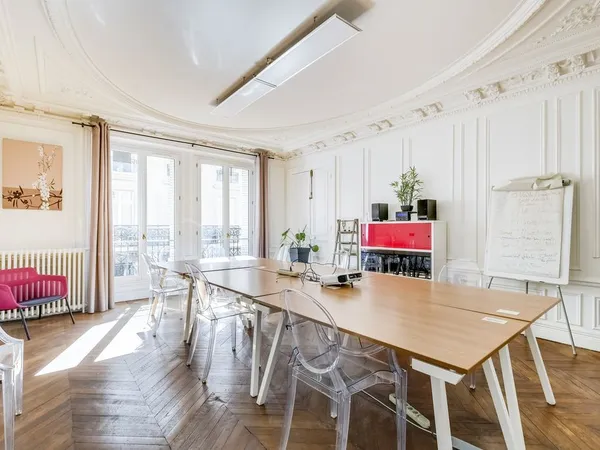 Appartement 8 pièces 197 m²