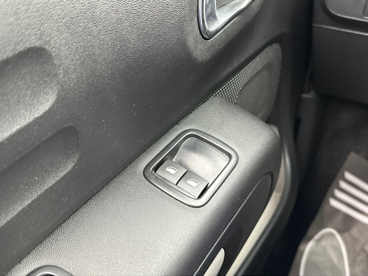 Citroën C3 bluehdi 100 bvm6 you — photo 15