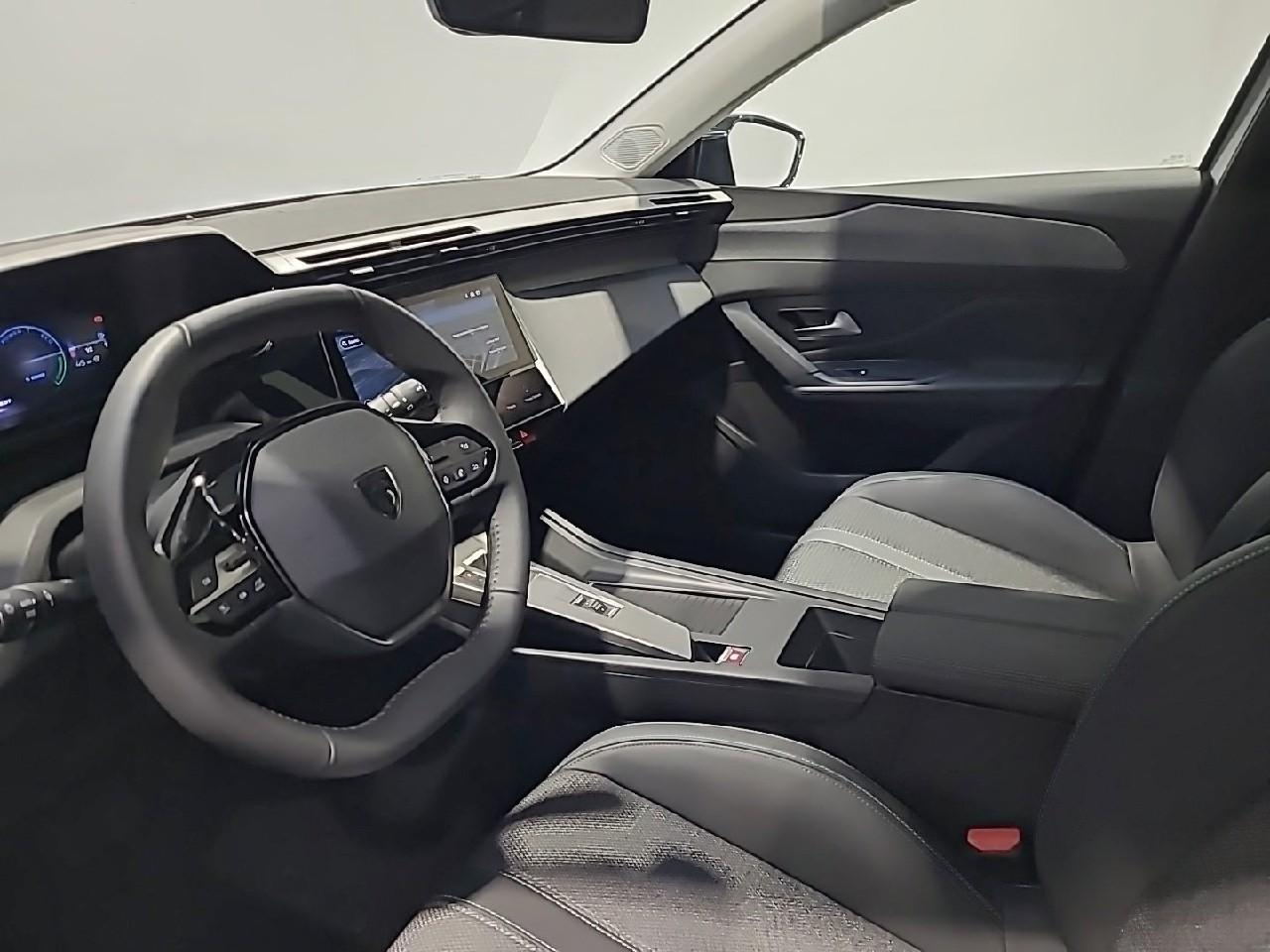Peugeot 308 sw hybrid 136 e-dcs6 allure — photo 9