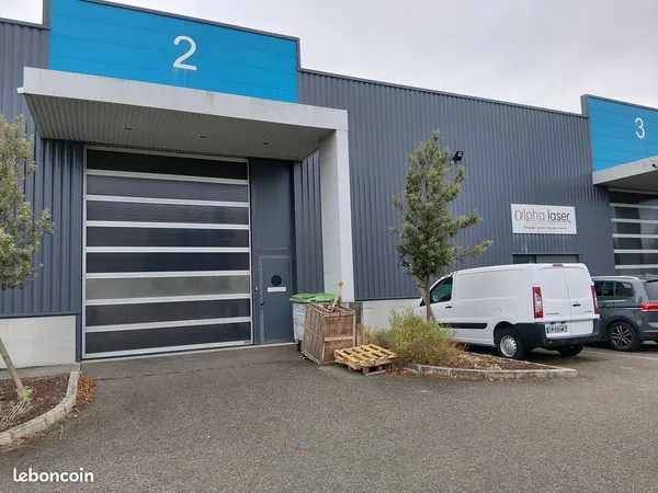 LOCAL D'ACTIVITE 215 m² TOULOUSE