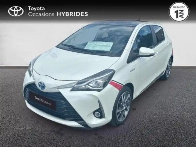 Toyota Yaris 100h chic 5p