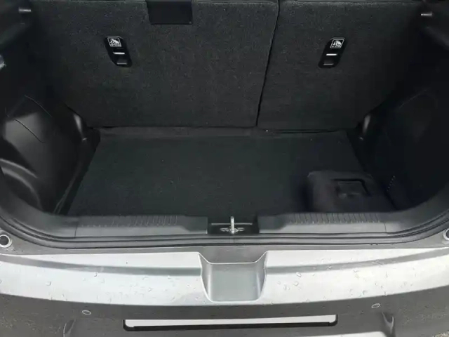 Suzuki Swift 1.2 dualjet hybrid 83ch privilège — photo 21