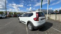 Dacia Jogger 1.0 TCe 110ch Expression 7 places — photo 7