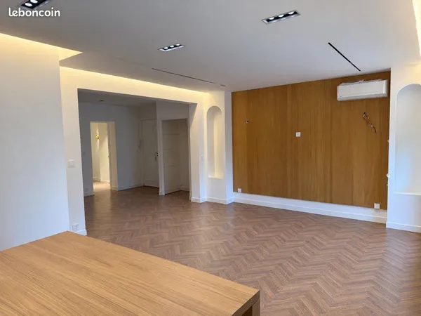Location appartement 107m2 résidence Île de France