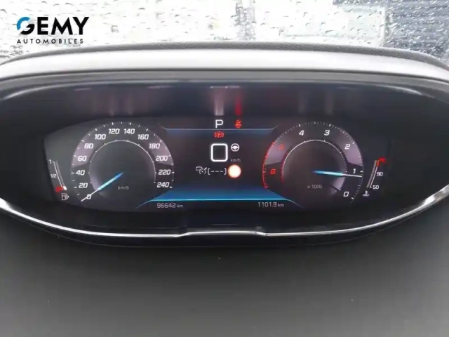 Peugeot 5008 bluehdi 130ch s&amp;s eat8 — photo 19