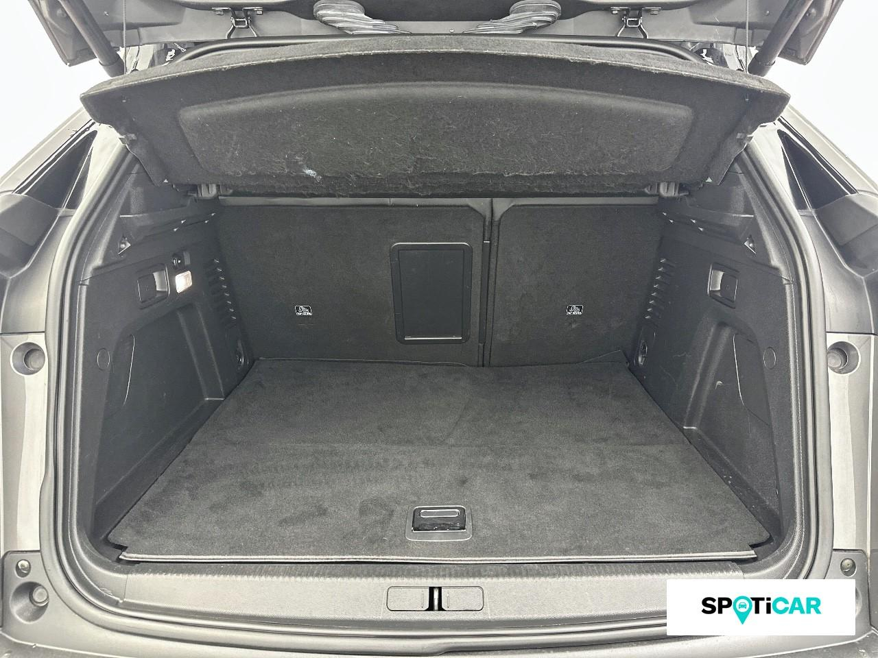 Peugeot 3008 hybrid4 300ch gt pack e-eat8 — photo 6